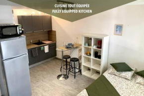 PARKING // FIBRE // NAVETTE GRATUITE CENTRE/PLAGES